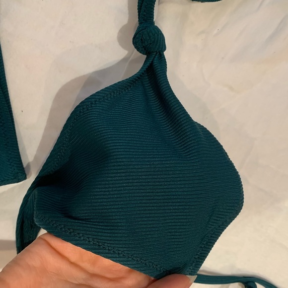 Zaful ribbed bikini never worn!!! - Picture 3 of 4